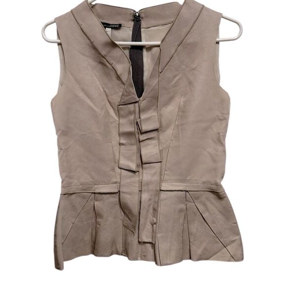 Gianfranco FERRE silk inside out, blouse, sleeveless with tucks - Picture 1 of 10